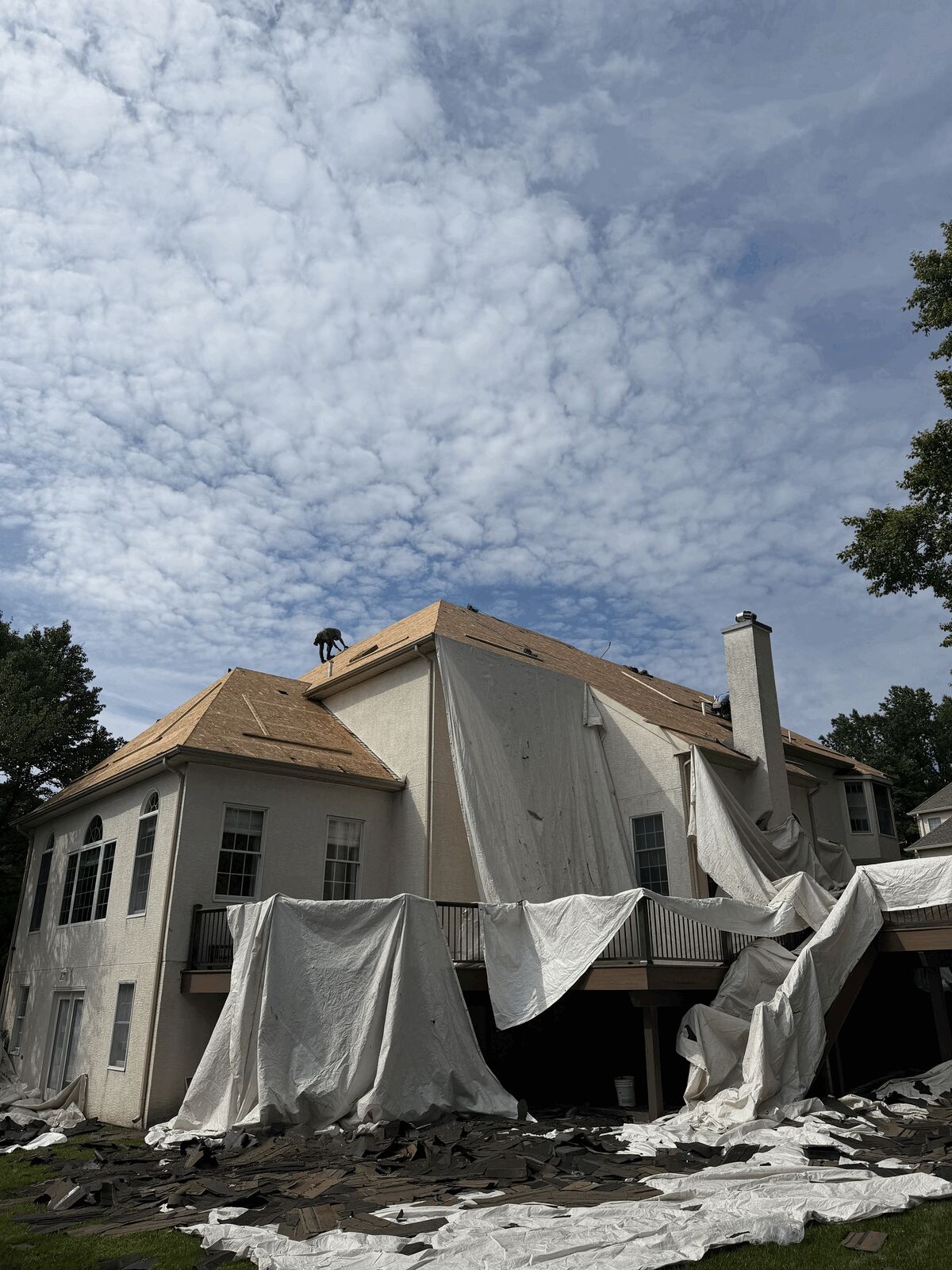 Paramount Home Solutions Replaces A Full Roof On Laurel Ln In Newtown Square, Pennsylvania
